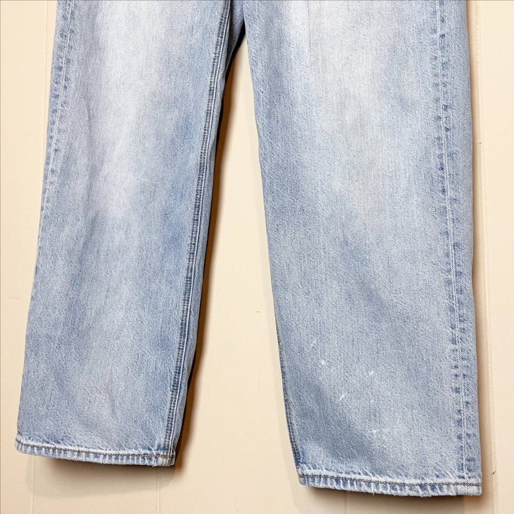 American Eagle 90s Low-Rise‎ Straight Jeans 12 SHORT Faded Light Wash Denim - Picture 3 of 9